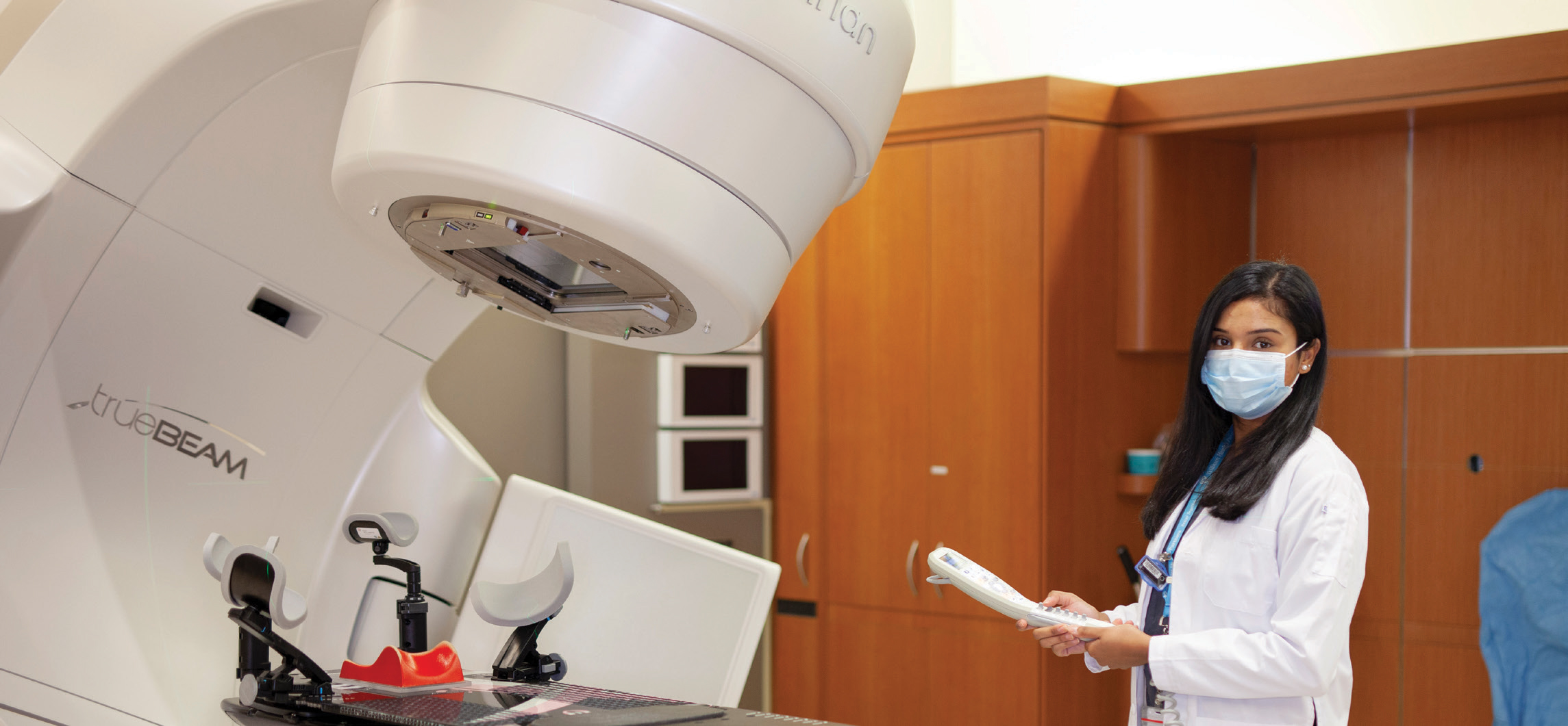 Transesophageal Echocardiogram (TEE) devices