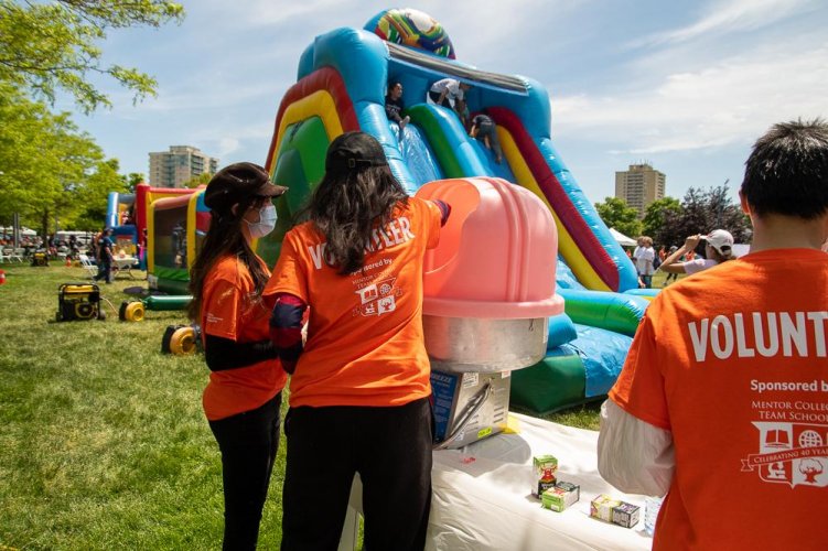 Hazel-McCallion-Walk-for-Health-2022-302